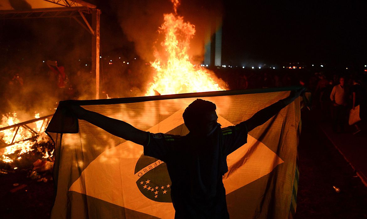 Cenário de revolta e insatisfação social ajudou a compor junho de 2013