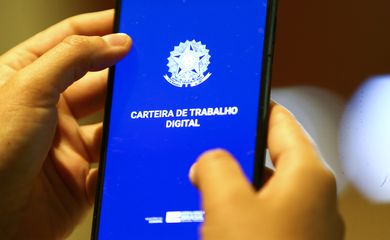 Brasil registra 155 mil empregos formais em maio