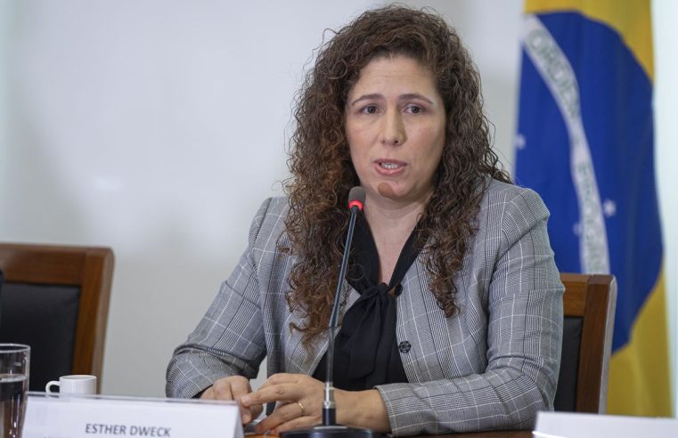 Governo autoriza preencher mais de 3 mil vagas no serviço público