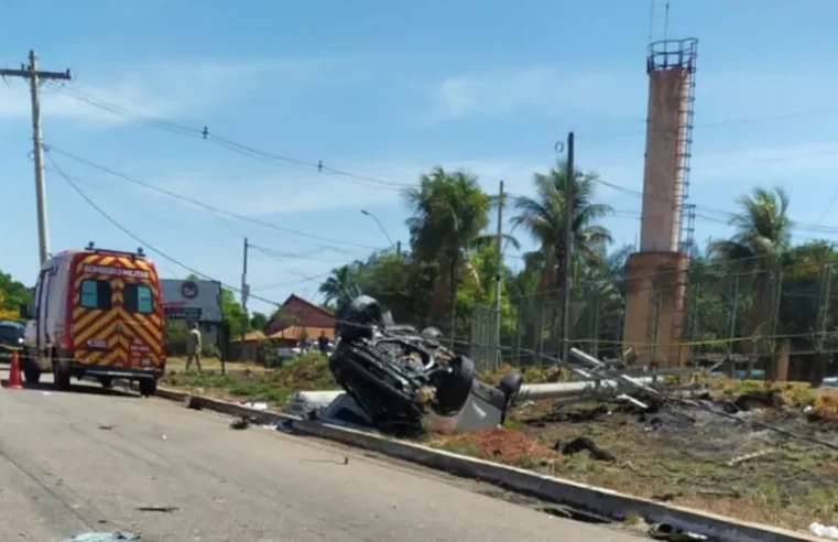 Mulher morre presa entre ferragens, após capota carro entre Abadia de Goiás e Guapó.