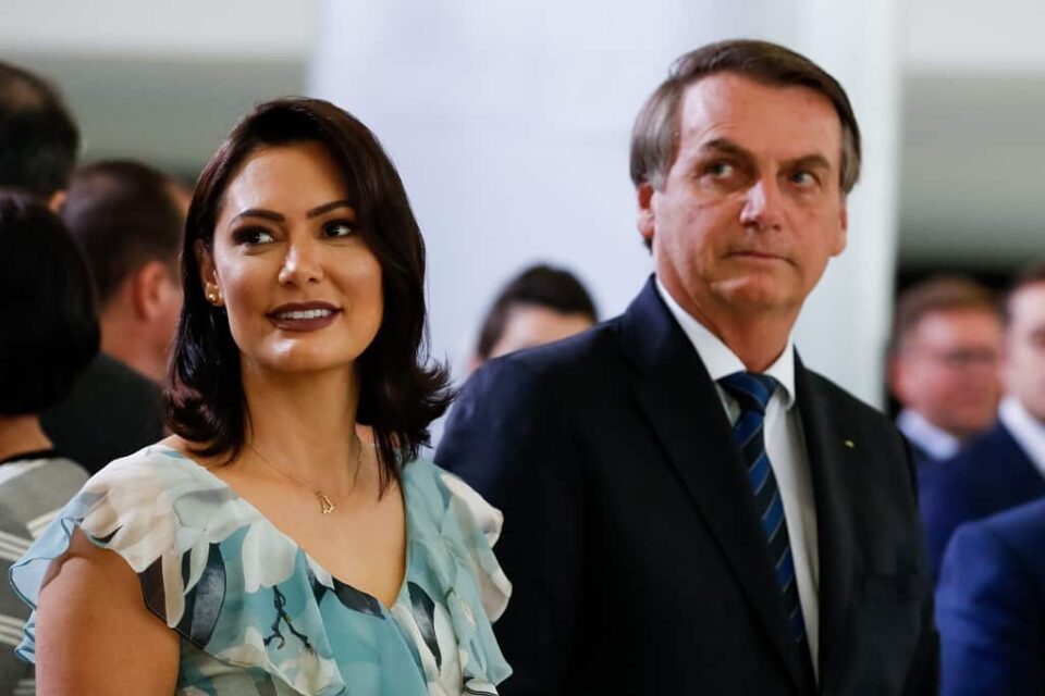 Moraes autoriza quebra de sigilo bancário de Bolsonaro e Michelle