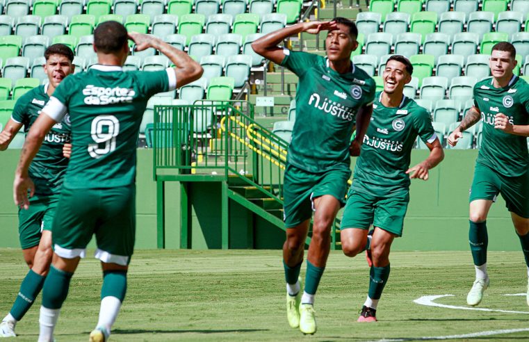 Arrochado pelos resultados da rodada Goiás encara Atlético do Paraná
