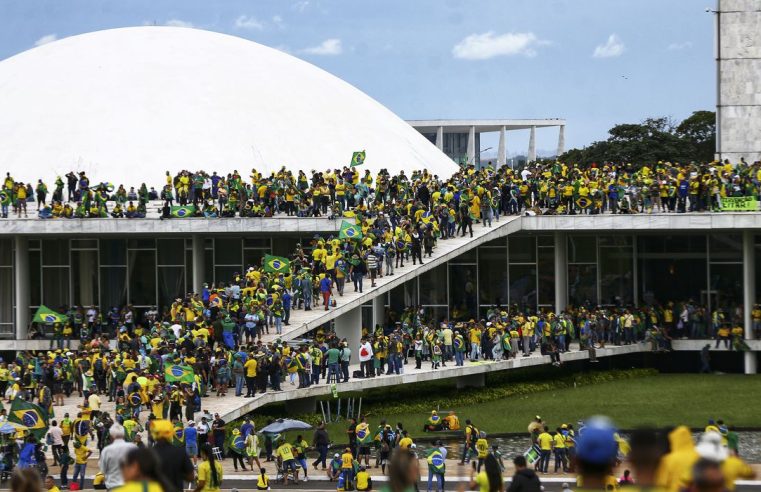 STF prevê para setembro primeiros julgamentos sobre 8 de janeiro