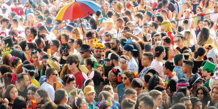 Veja o que abre e fecha em Goiânia durante o carnaval